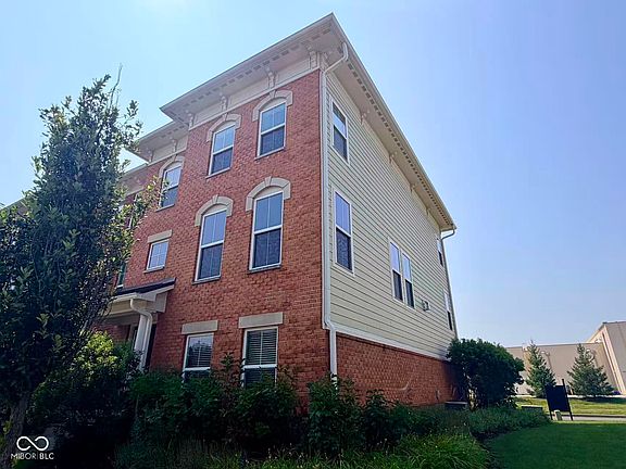 2nd image of 6361 Central Blvd