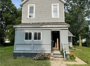 432 N Dearborn Ave, Kankakee, IL 60901