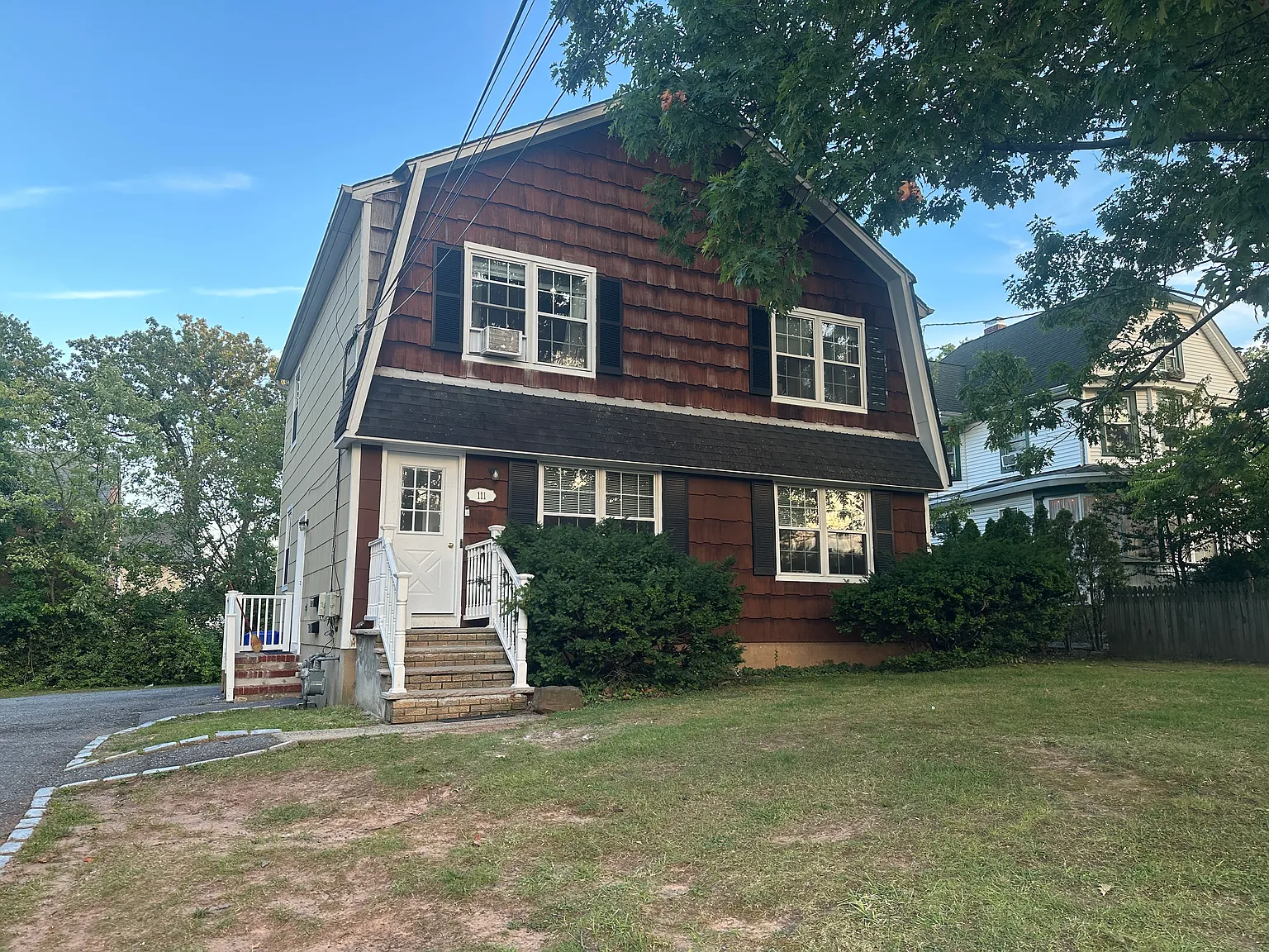 2 bed, $2,400 — Photo 1