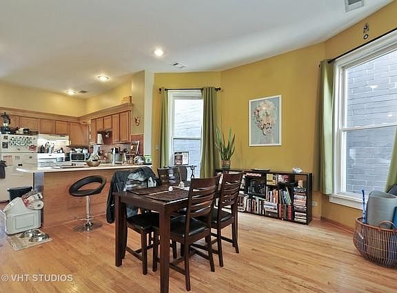 4th image of 2441 N Talman Ave #2