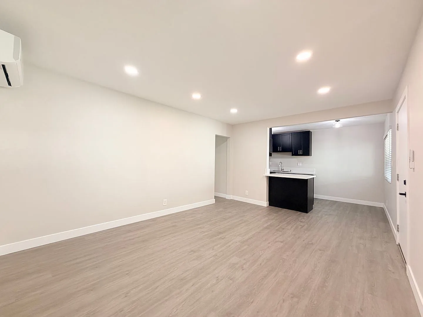 6559 N. Figueroa St — Photo 4