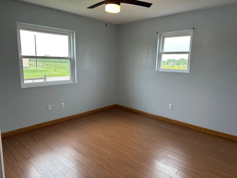 2918 N Fairway Dr — Photo 6
