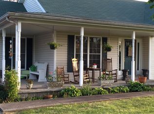 627 Collett Rd, Bowling Green, KY 42104