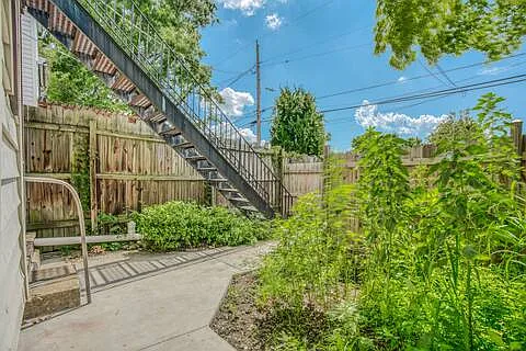 311 E 30th St #2 — Photo 23