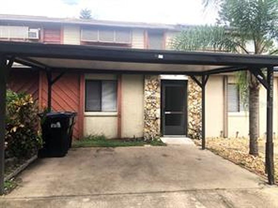 1st image of 2836 Hunt Club Ln #2B