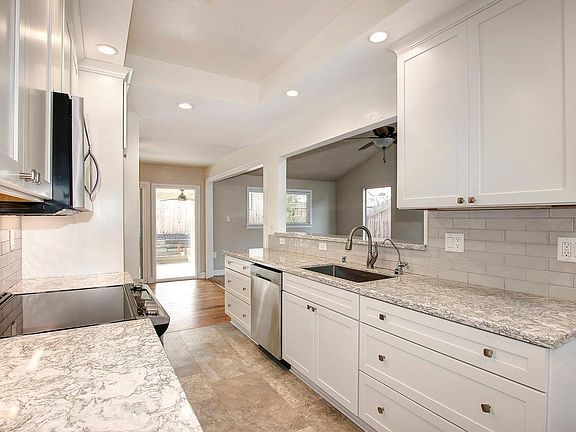 3rd image of 5312 Colusa Way