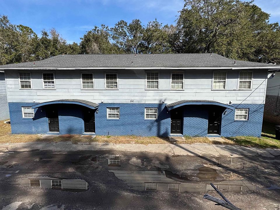 1st image of 1742 Hartsfield Rd #A-d
