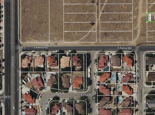 E Avenue R12, Palmdale, CA 93550
