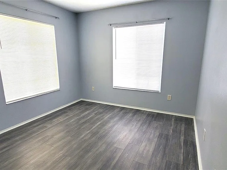 1661 Fluorshire Dr — Photo 24