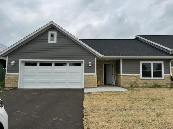 190 Antoine Street #1, Mineral Point, WI 53565