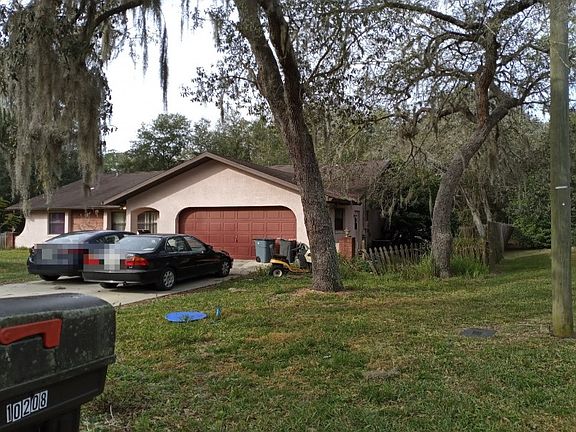 2nd image of 10208 N Allwood Ter