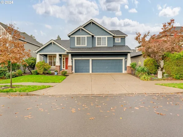 271 N Burl St, Newberg, OR 97132