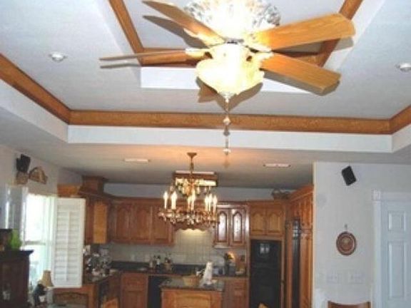 4th image of 917 Bass Avenue # Second Floor