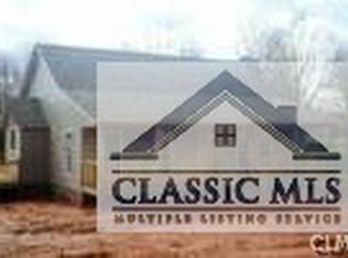 15 Maple Ridge Dr, Colbert, GA 30628