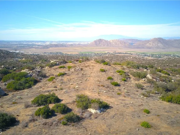 22990 Maclean Ranch Rd #4, Homeland, CA 92548