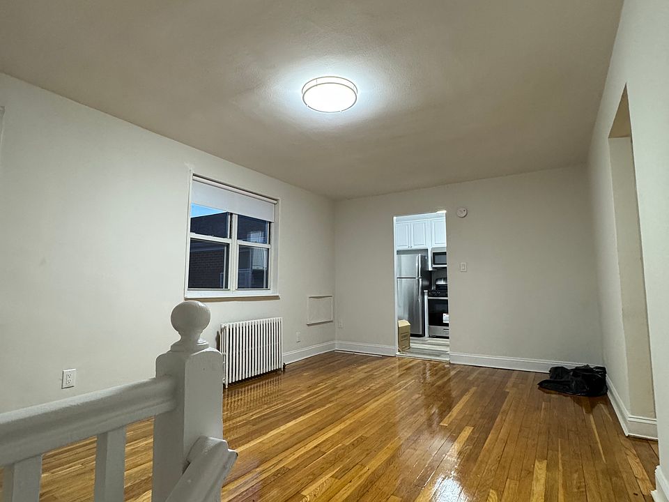 1st image of 223-7 69th Ave #2