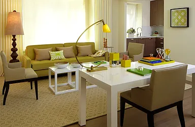 Sold by Nancy Packes Inc.