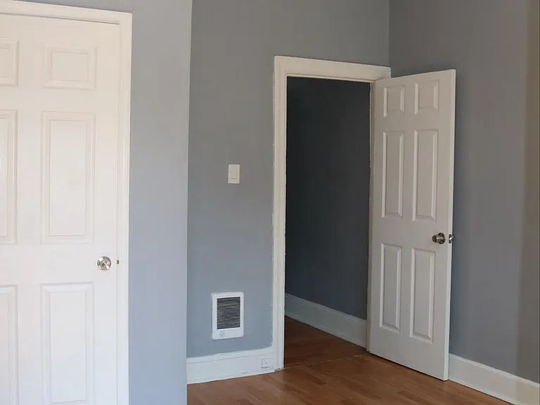 6906 Woodland Ave #2 — Photo 4