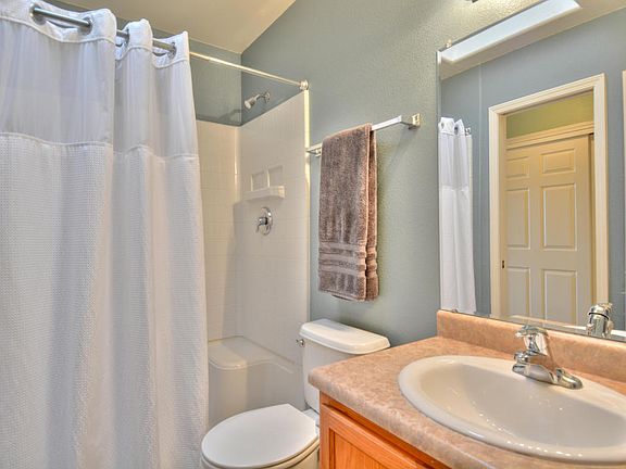 5th image of 315 Lanier Dr SE