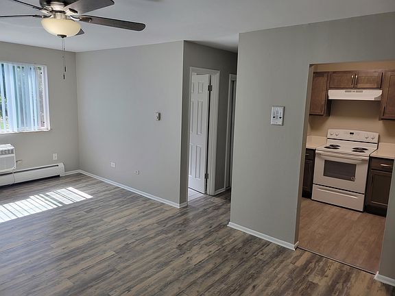 3rd image of 2187 S Depew St #2