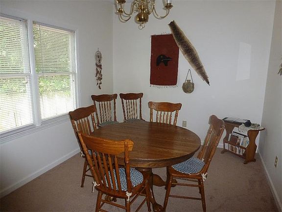 3rd image of 1410 Steve Ct