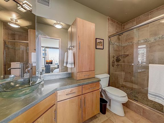 5th image of 3200 N Lake Shore Dr APT 508