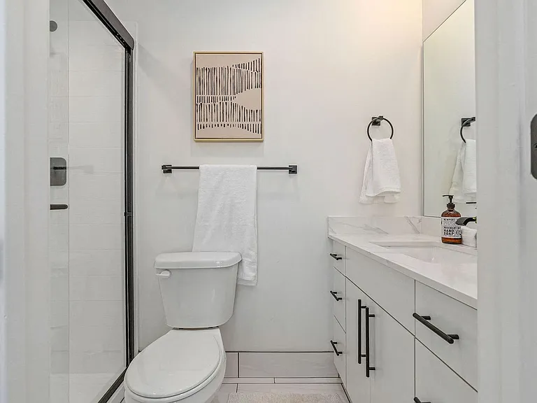 Central Heights Townhomes — Photo 47