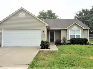 238 Clara Dr, Trenton, OH 45067