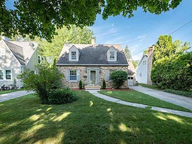 1st image of 2269 Mershon St