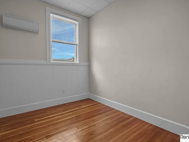 75 County Street 5 — Photo 12