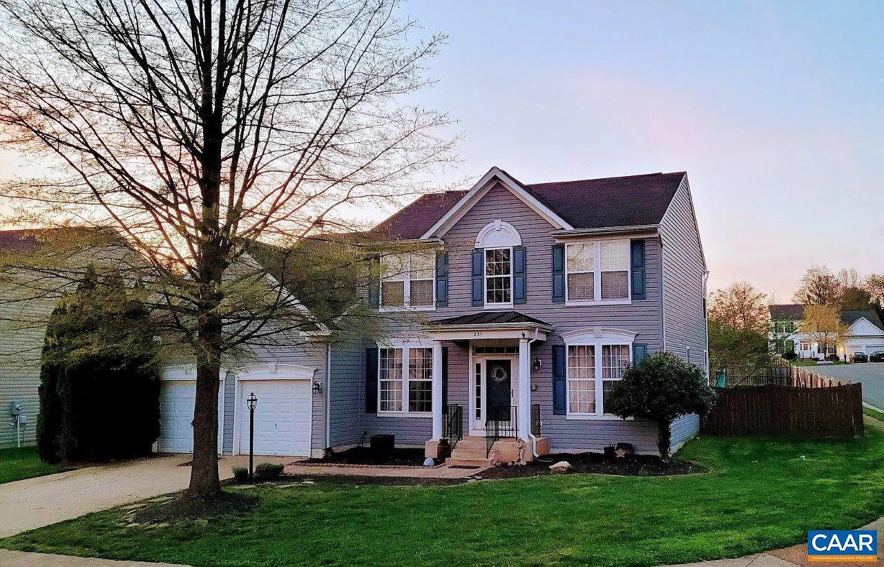 231 Daliah Way photo 1