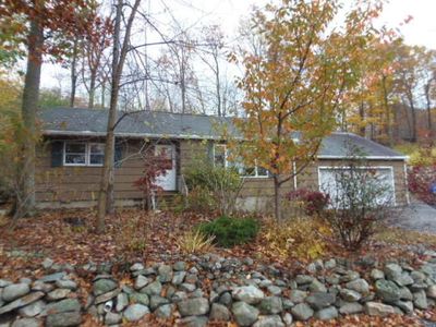 38 Sachem Rd, Lake Hopatcong, NJ, 07849