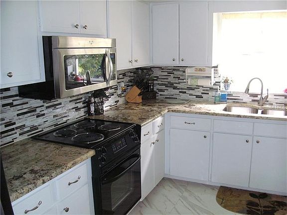 3rd image of 1421 Normandy Park Dr APT 7