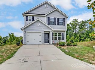 3005 Chatuge Ct, Charlotte, NC 28214