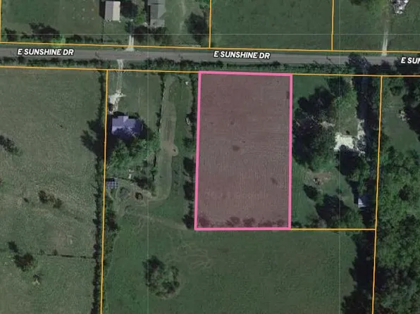 000 E Sunshine Drive, Mountain Grove, MO 65711