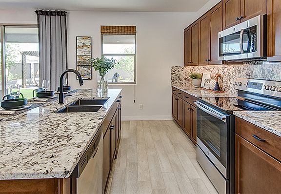 Woodside Homes - Yosemite