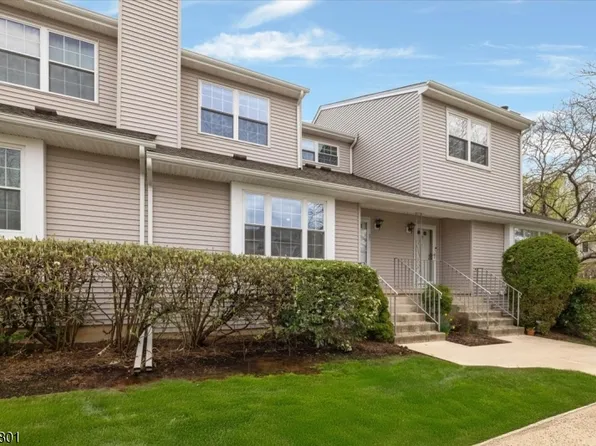 192 Driscoll Ct, Franklin Twp., NJ 08873