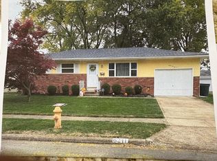 6211 Parkdale Dr, Columbus, OH 43229