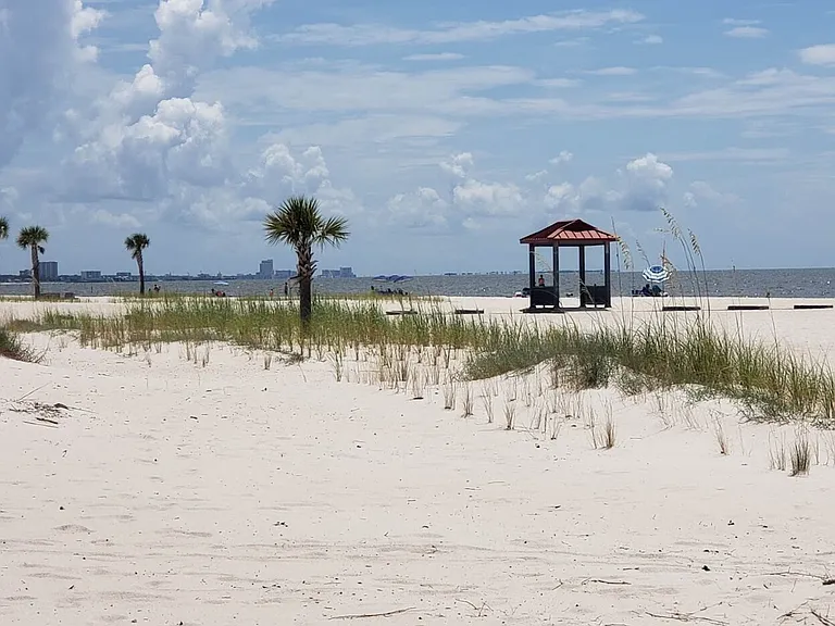Beach Dr — Photo 9