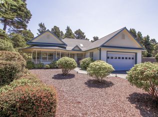 9 Sea Watch Pl, Florence, OR 97439