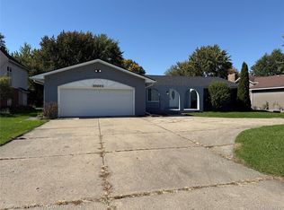 37625 Ryan Rd, Sterling Heights, MI 48310