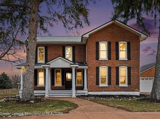 1972 Carlisle Hwy, Charlotte, MI 48813