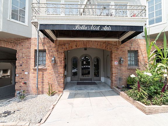 3rd image of 743 Warfield Ave APT B