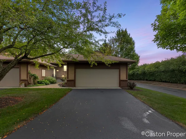642 Bradford Pl NE, Grand Rapids, MI 49525