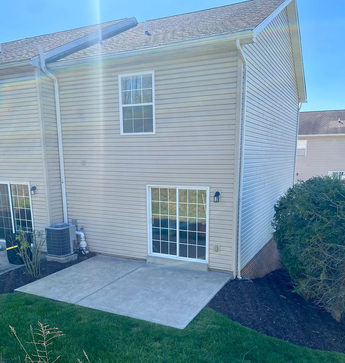 Back of Townhouse - 531 Reed Ct