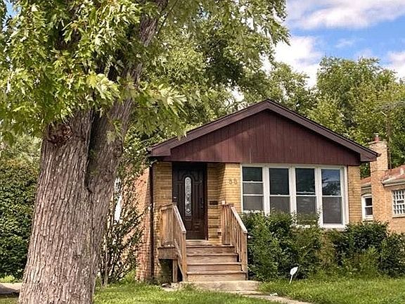 2nd image of 55 E 146th St