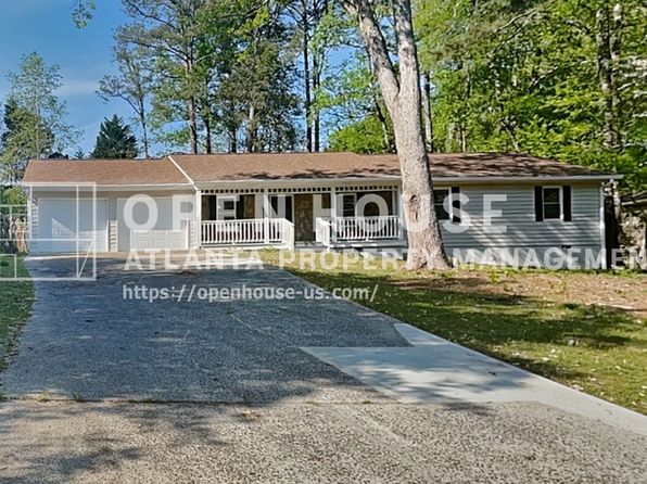 3041 Stoneridge Ct NW