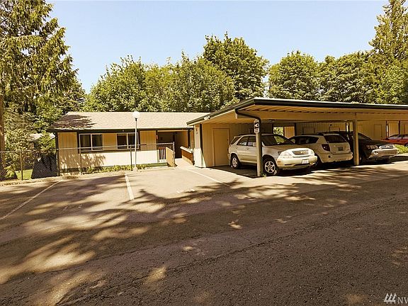 2nd image of 2969 SE Mile Hill Dr APT E3