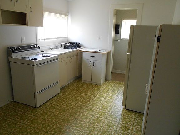 4th image of 301 W Miami St
