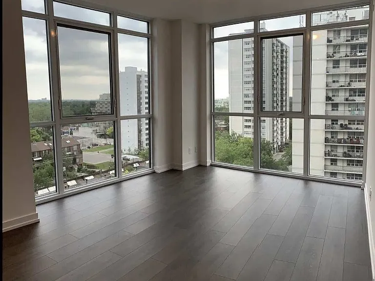 125 Redpath Ave #914 — Photo 4